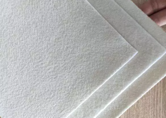 丙綸土工布：自然之水的順暢通道！