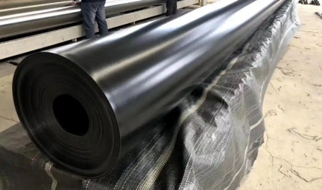 EVA土工膜以其柔韌性適用于拱頂內(nèi)面防水！